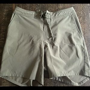 Ten Thousand Foundation Short